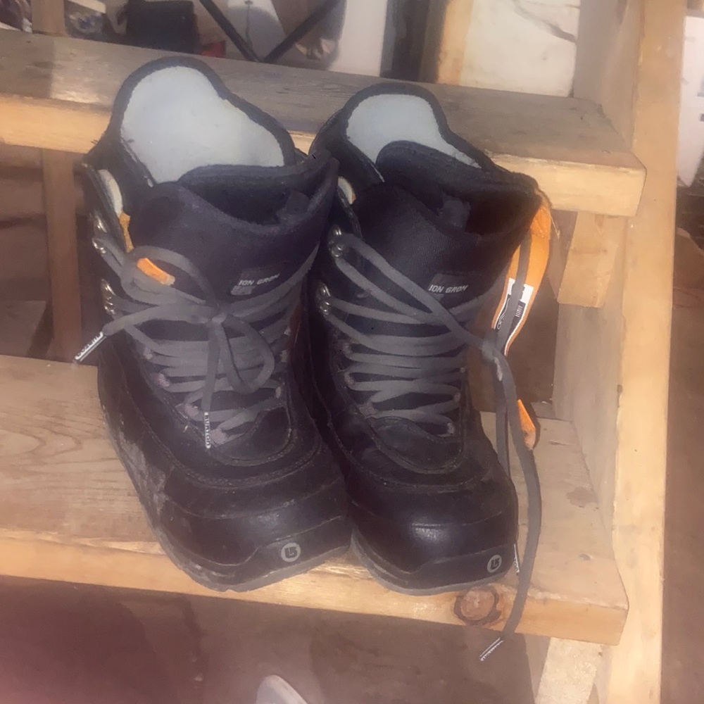 Burton snowboard boots